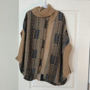 Sweater Cover w/ funky pattern turtleneck | Size Medium